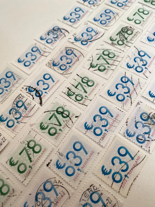 Post stamps from the Netherlands, year 2002, 0,39 cents and 0,78 cents